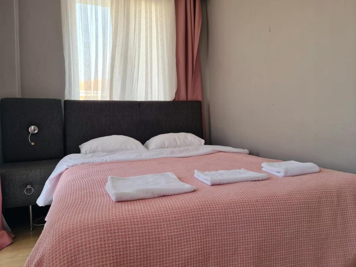 Budget Hotel Tourist Inn Arnavutkoy Екстер'єр фото